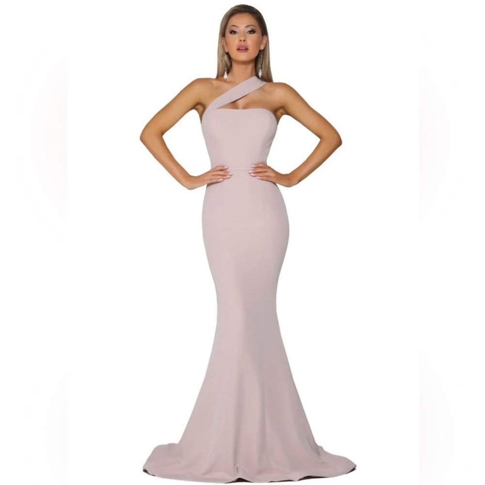 Portia & Scarlett
Lilo Gown Stone with Strap